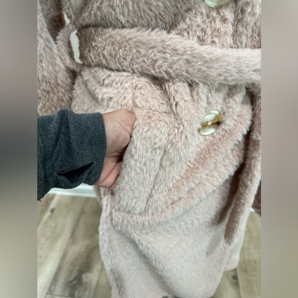 🆕 FREE PEOPLE Cuff it Coat Pink Teddy Cozy Faux Fur Trench Coat Jacket - Picture 7 of 13